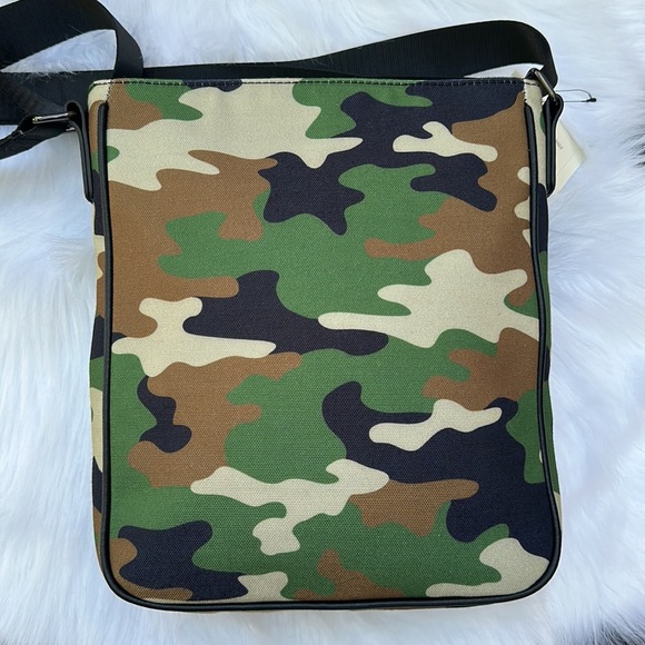 New GUESS Camo Men’s Bag - Picture 5 of 7
